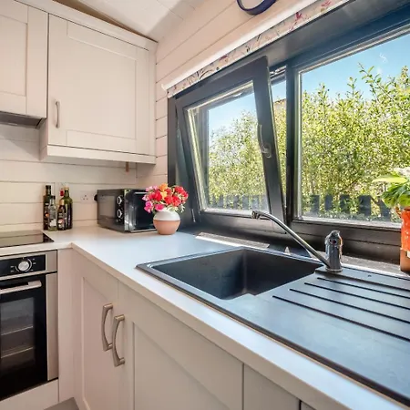 2 Bed In Schull Oc-l34922